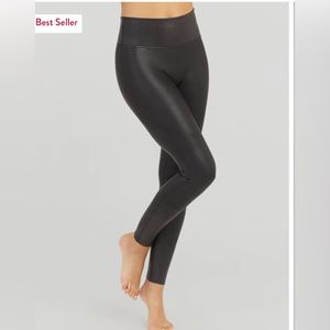 SPANX Women’s Faux leather leggings